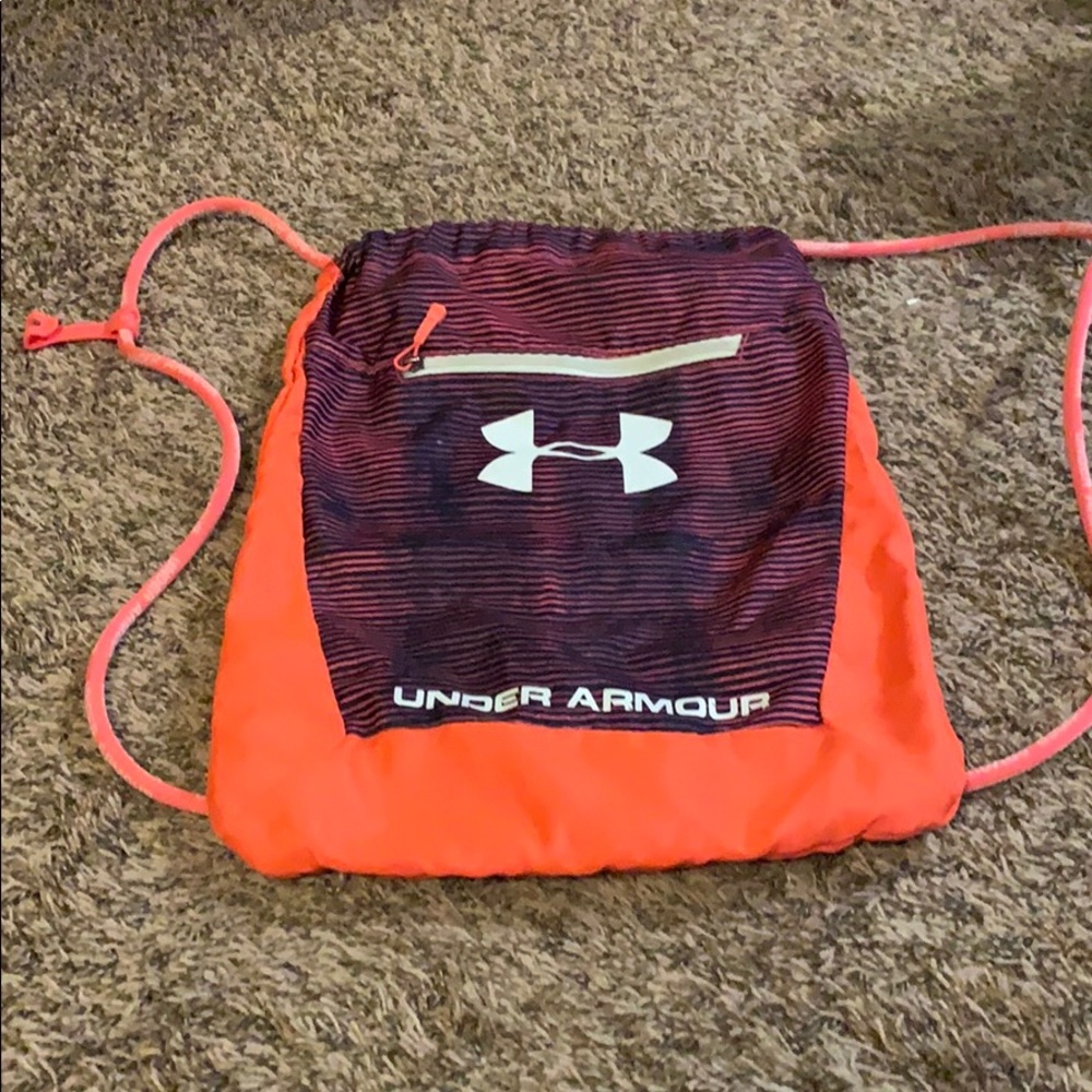 Under armour drawstring bag